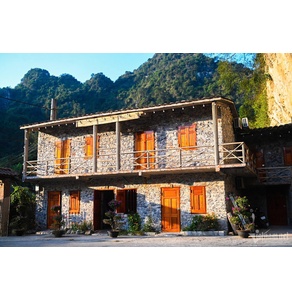 Yến Nhi - Bản Giốc Homestay