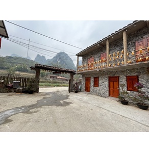 Yến Nhi - Bản Giốc Homestay