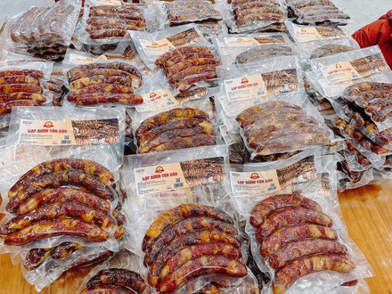 Lạp Sườn Tân Dân