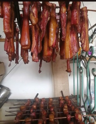 thịt hun khói Phan Hoàng 