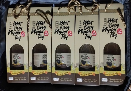 Mật ong Người tày La Dũng