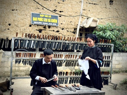 Dao Phúc Sen Hà Khiêm